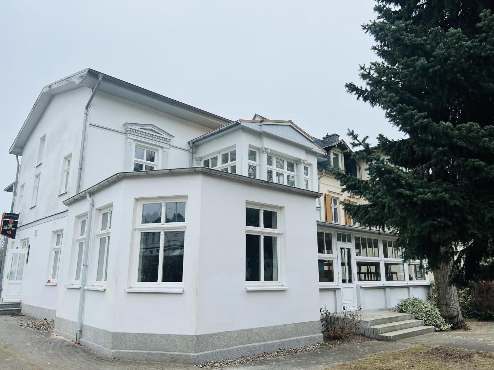 Hotel Garni Balticpetite ゼーバート・ヘリングスドルフ エクステリア 写真