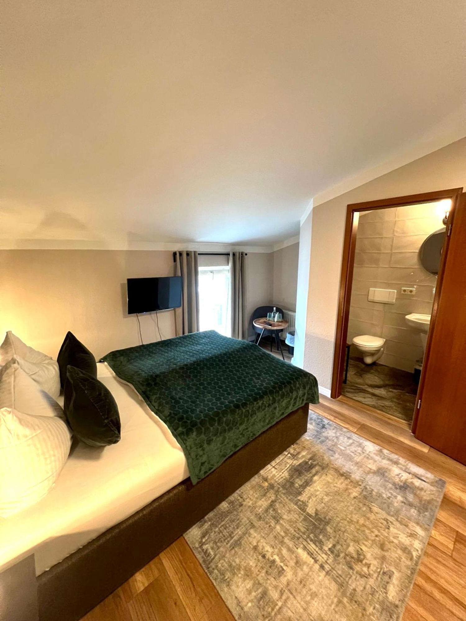 Hotel Garni Balticpetite ゼーバート・ヘリングスドルフ エクステリア 写真