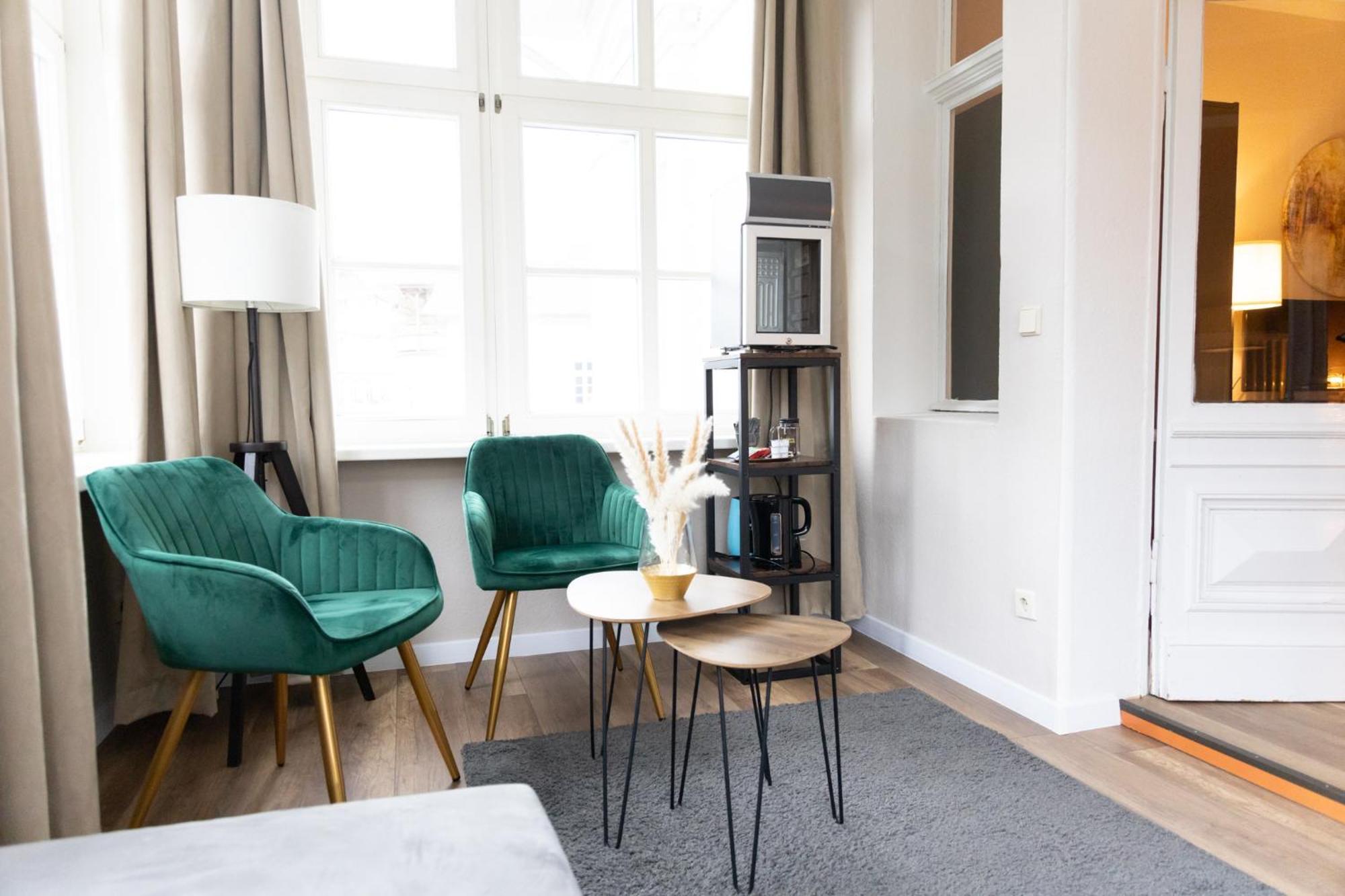 Hotel Garni Balticpetite ゼーバート・ヘリングスドルフ エクステリア 写真